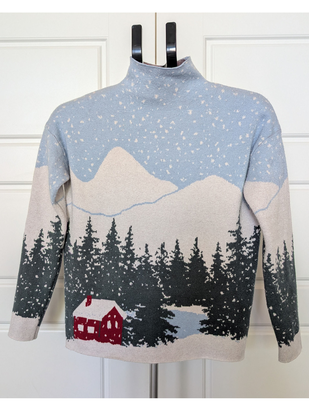 Tahari Winter Scene Novelty Sweater Mock Neck XS Blue Tan Snow Cabin